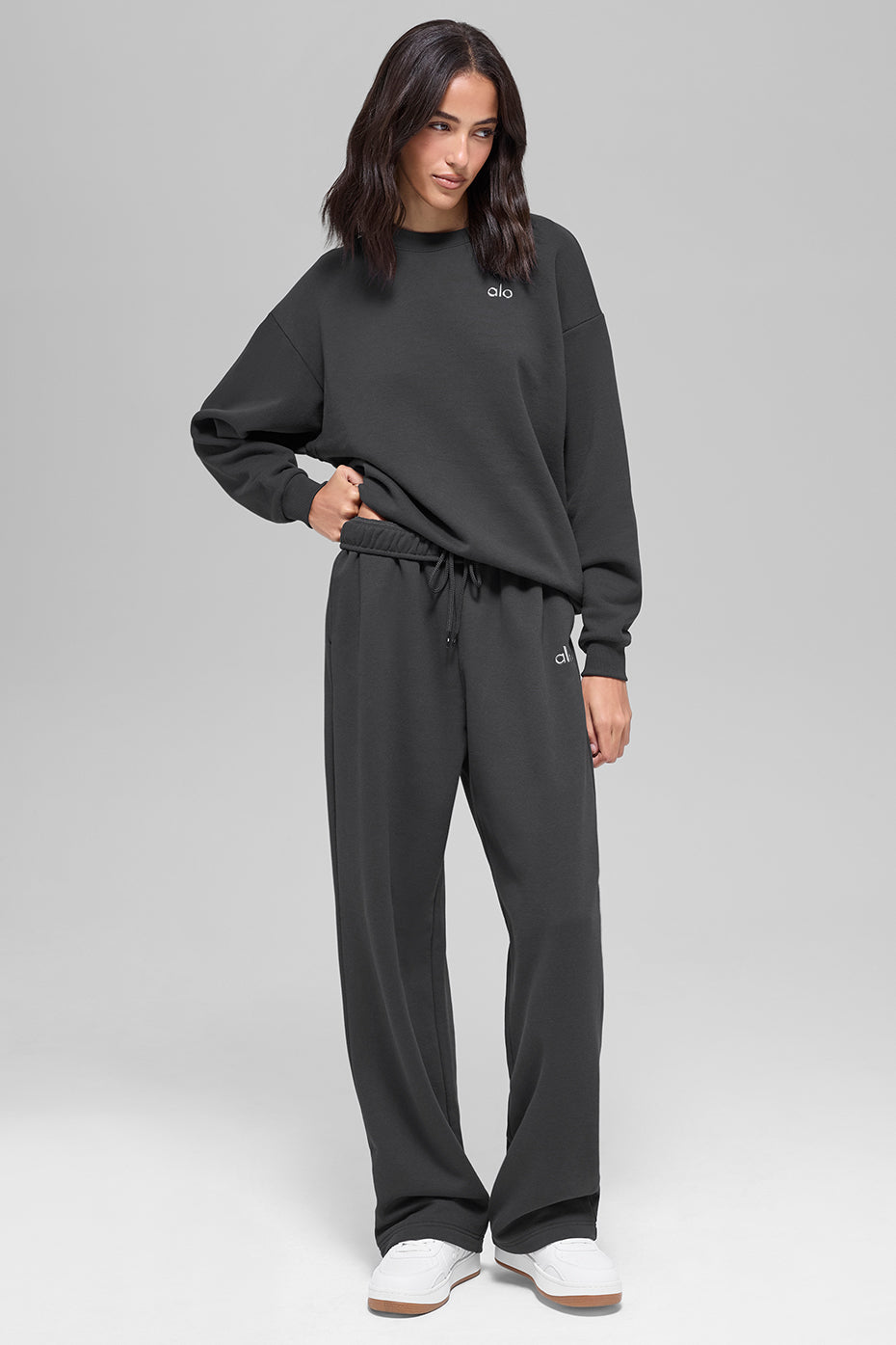 Accolade Straight Leg Sweatpant - Anthracite