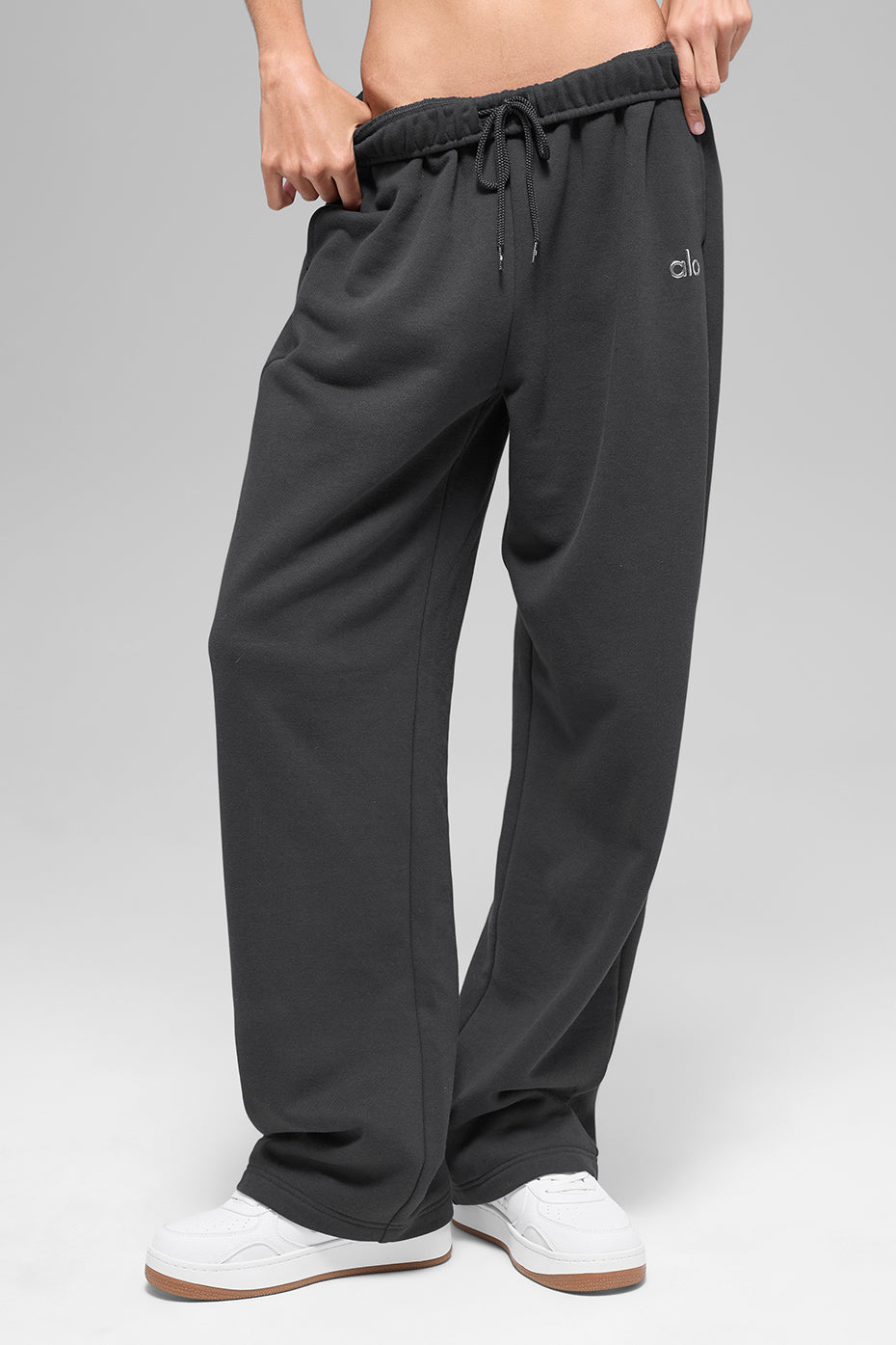 Accolade Straight Leg Sweatpant - Anthracite