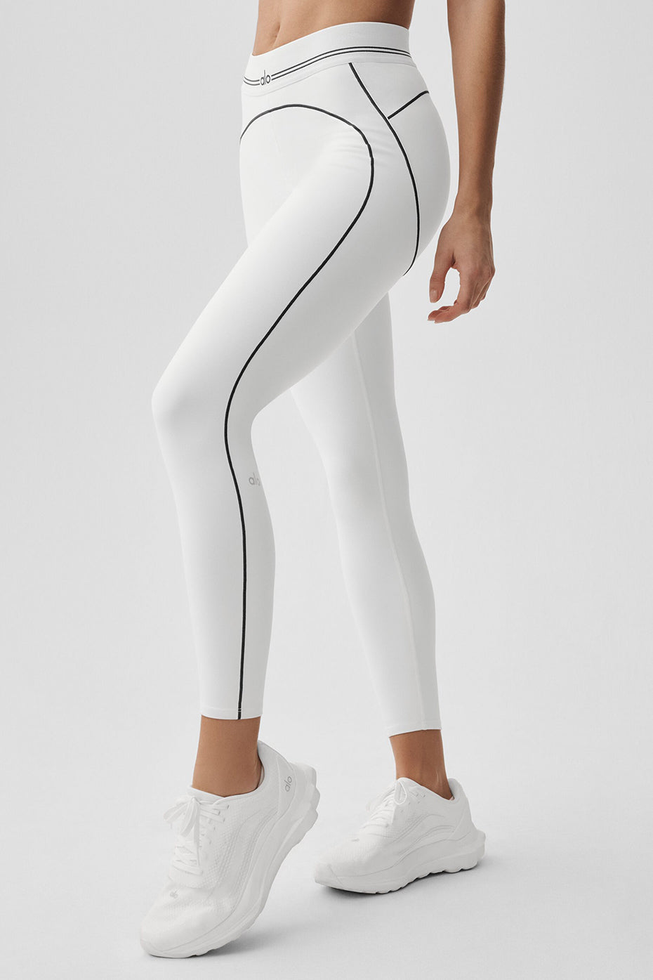 Airbrush High-Waist 7/8 Heart Throb Legging - White/Black